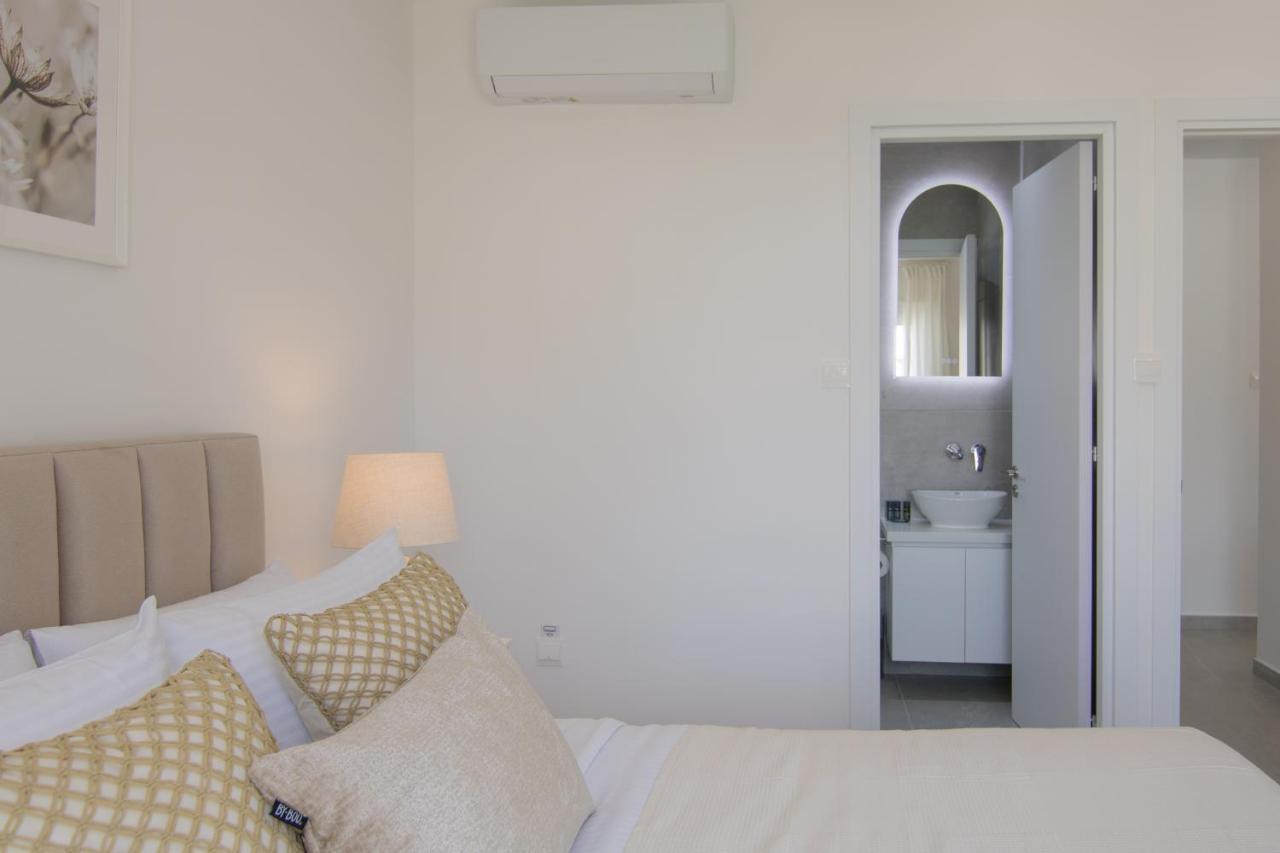 Phaedrus Living: Seaview Luxury Flat Limnaria 134 Apartment Paphos ภายนอก รูปภาพ